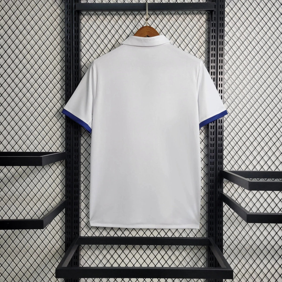 Camisa Real Madrid Retrô 2016/17 - Torcedor Masculino