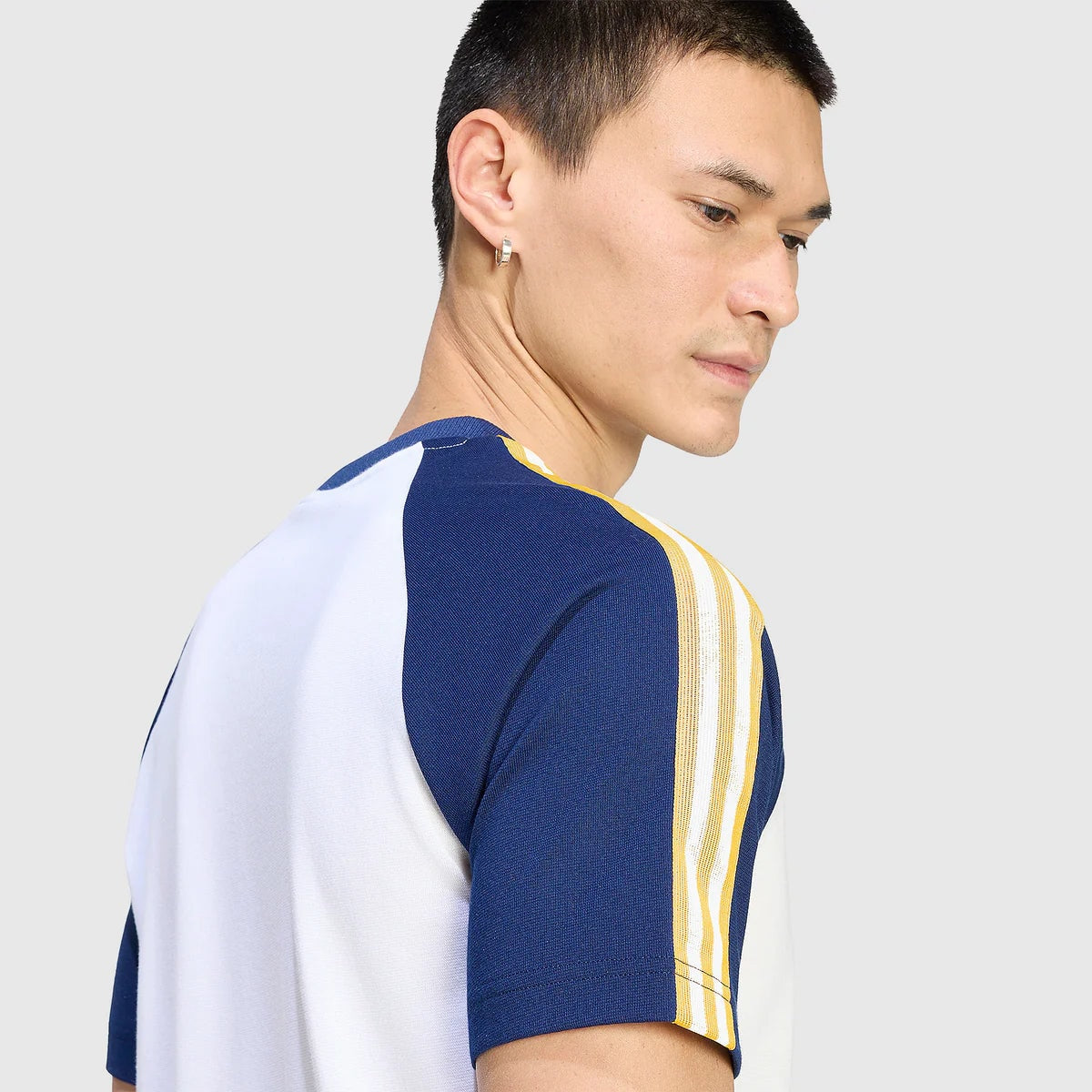 Camisa Real Madrid Viagem 2025/26 - Torcedor Masculino