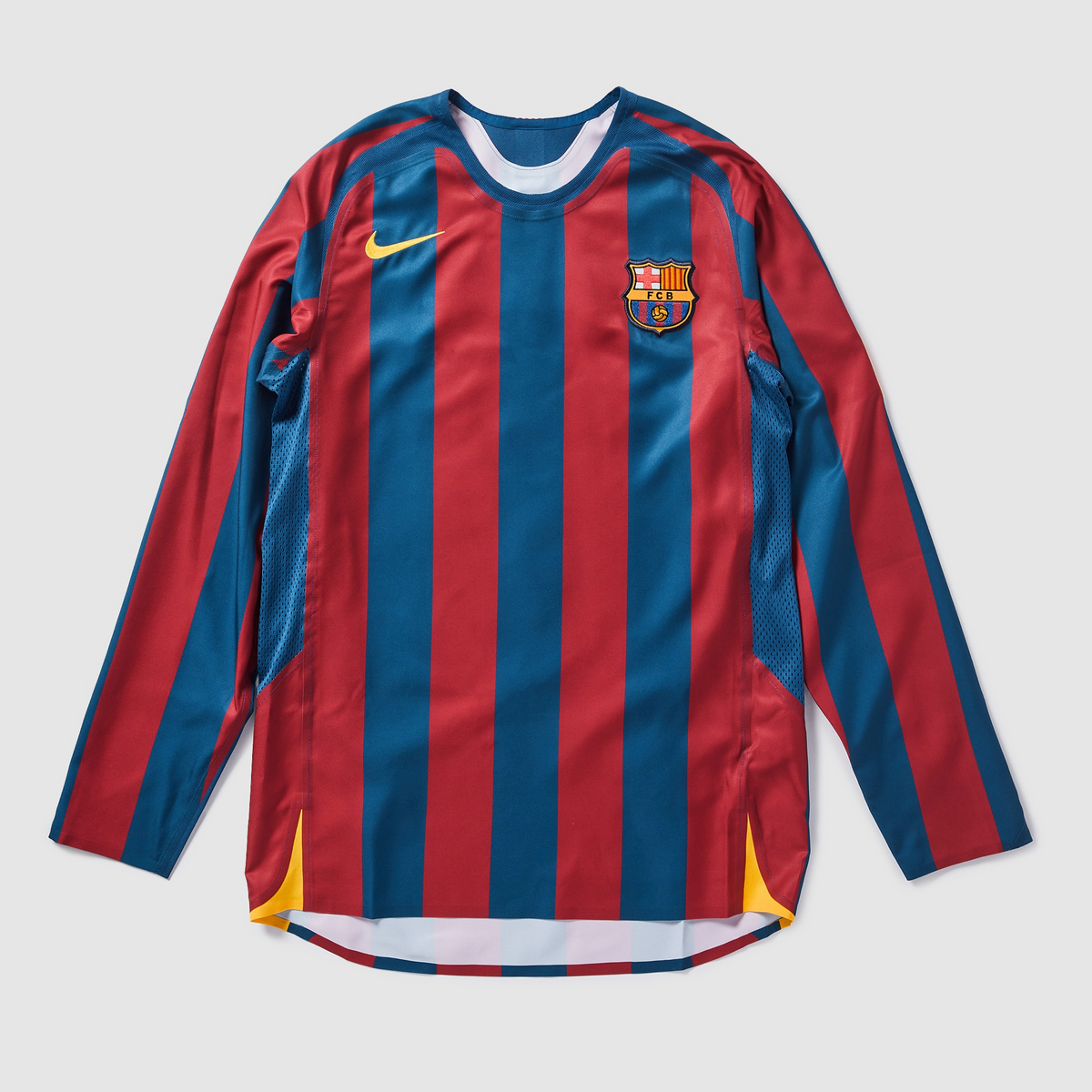 Camisa Barcelona Home Retrô 2005/06 Manga Longa - Torcedor Masculino