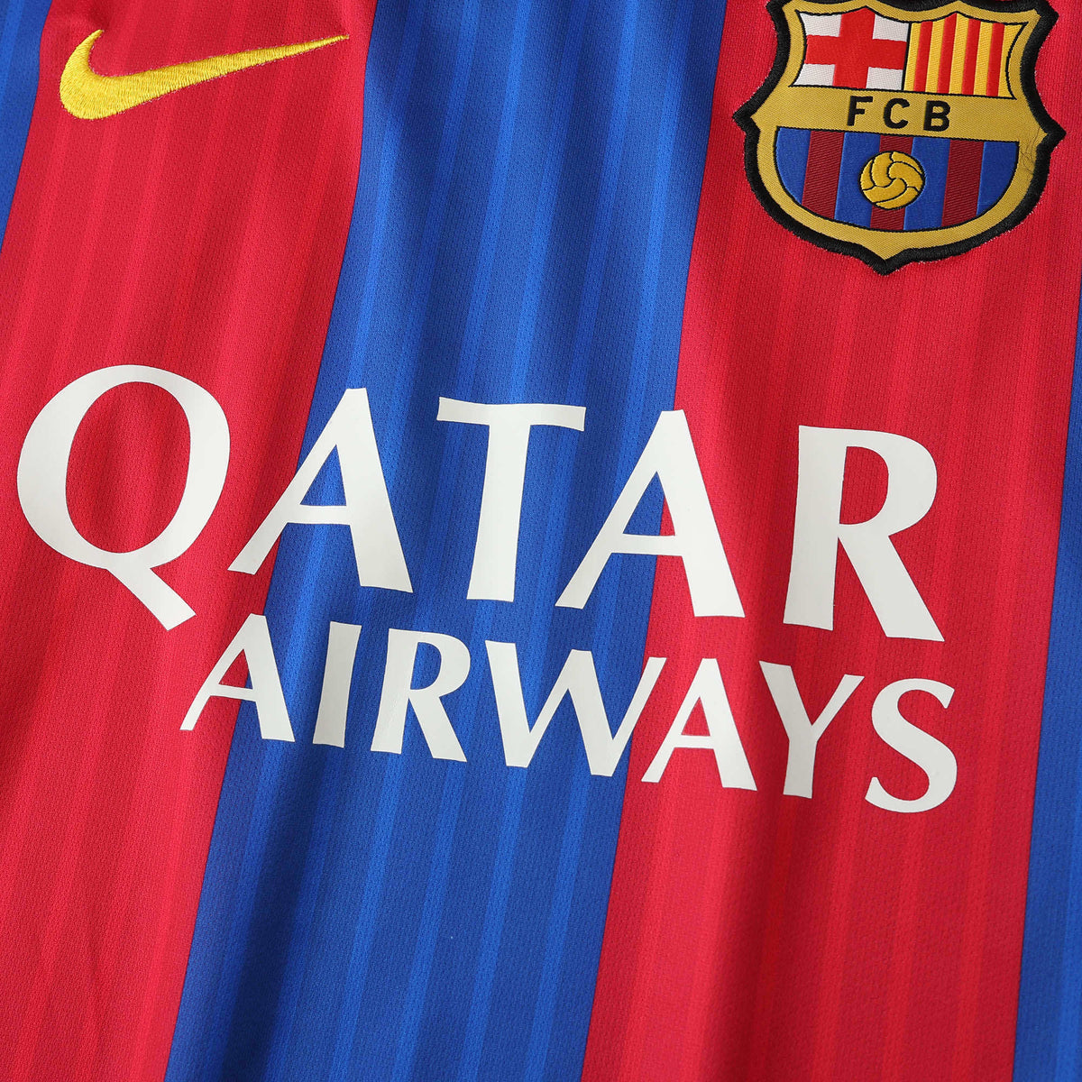 Camisa Barcelona Home Retrô 2016/17 Manga Longa - Torcedor Masculino