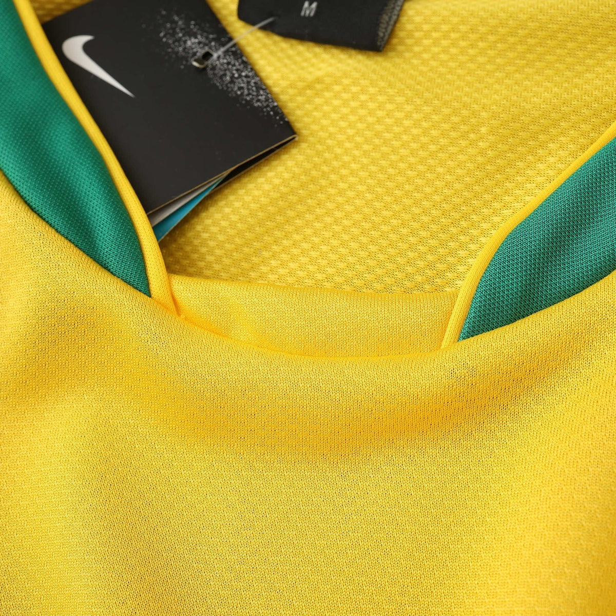Camisa Brasil Home Retrô 2006 - Torcedor Masculino