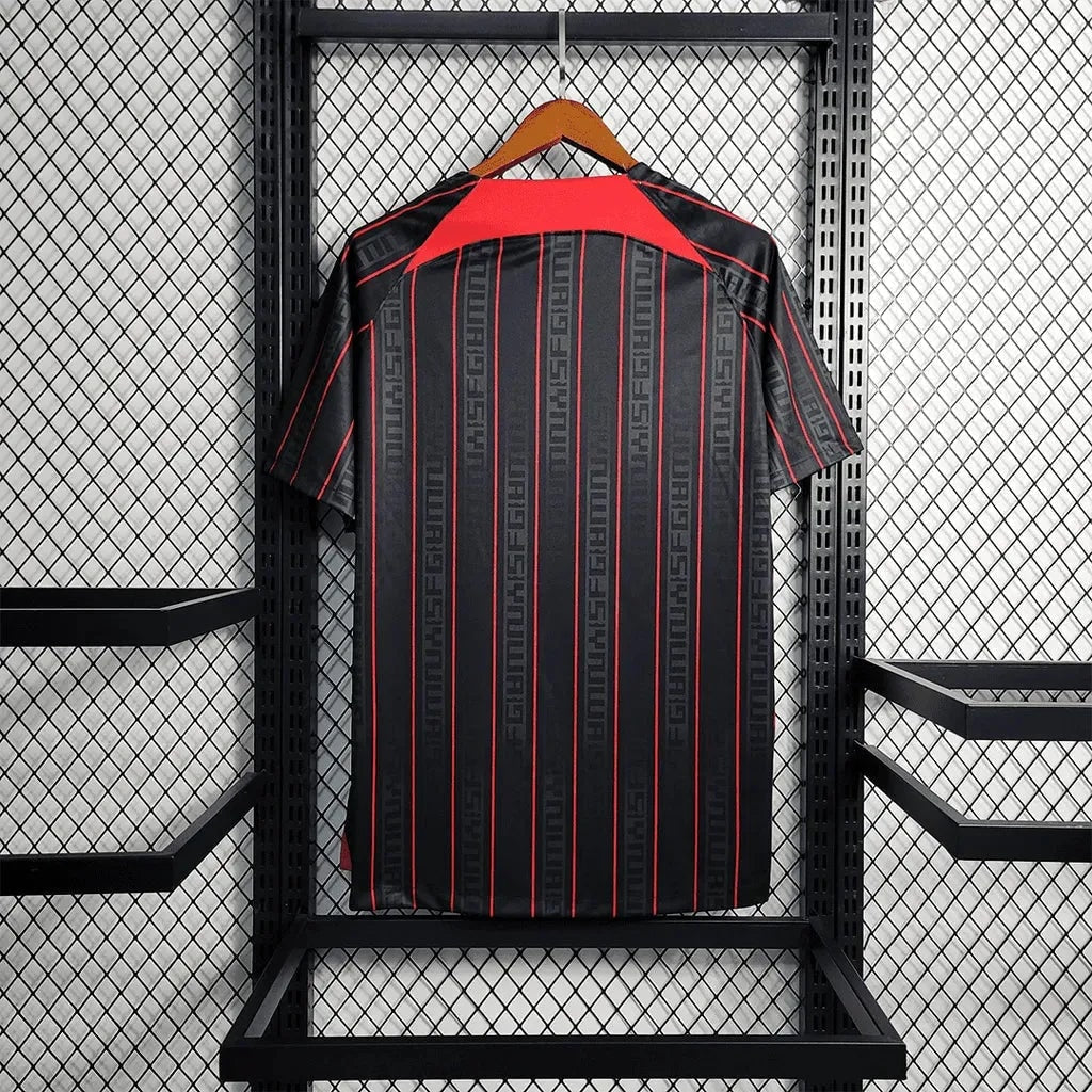 Camisa Liverpool X LeBron 2023/24 - Torcedor Masculino