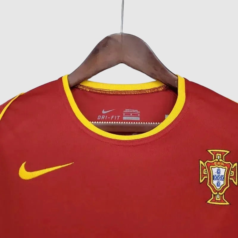 Camisa Portugal Home Retrô 2002 - Torcedor Masculino