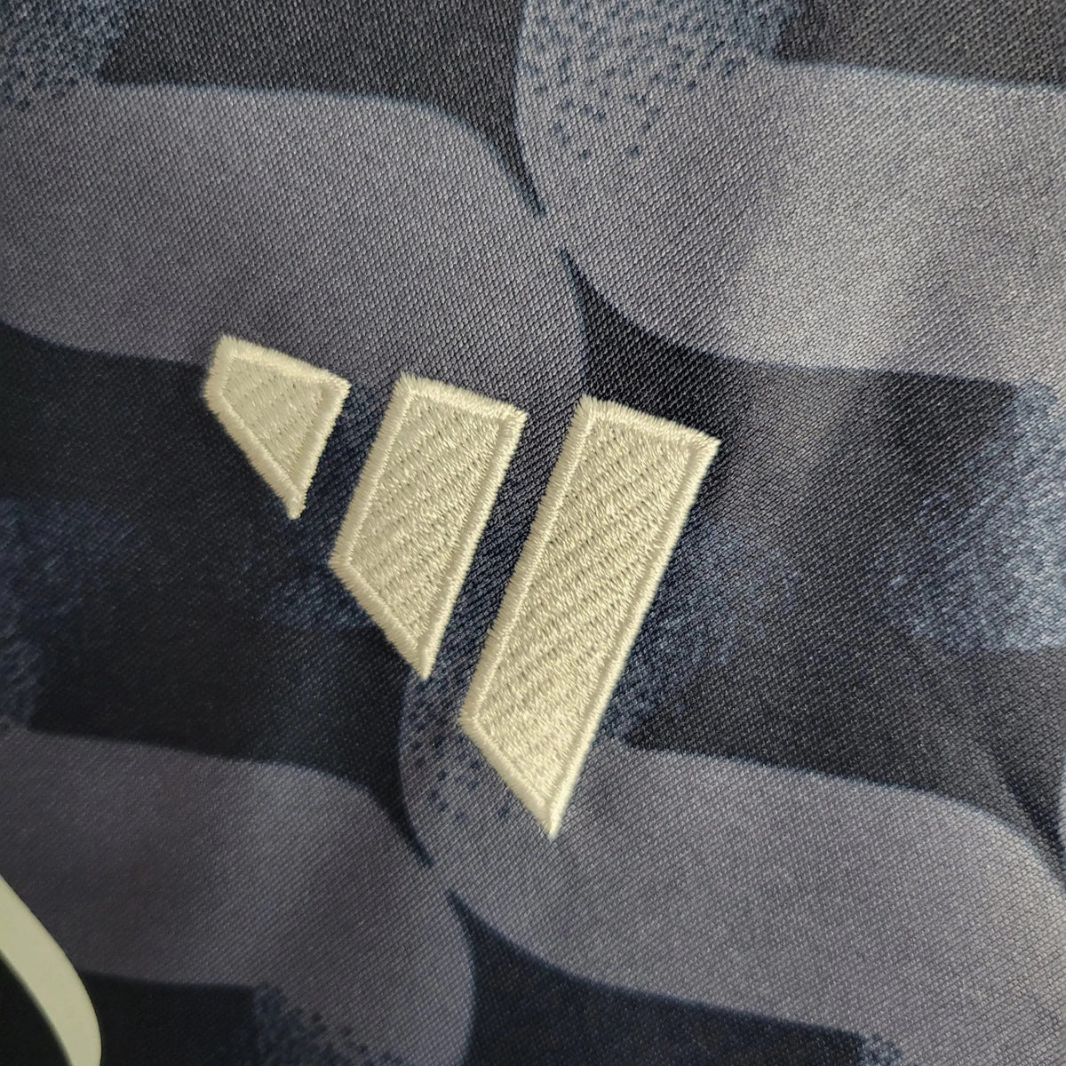 Camisa Real Madrid Away 2023/24 - Torcedor Masculino