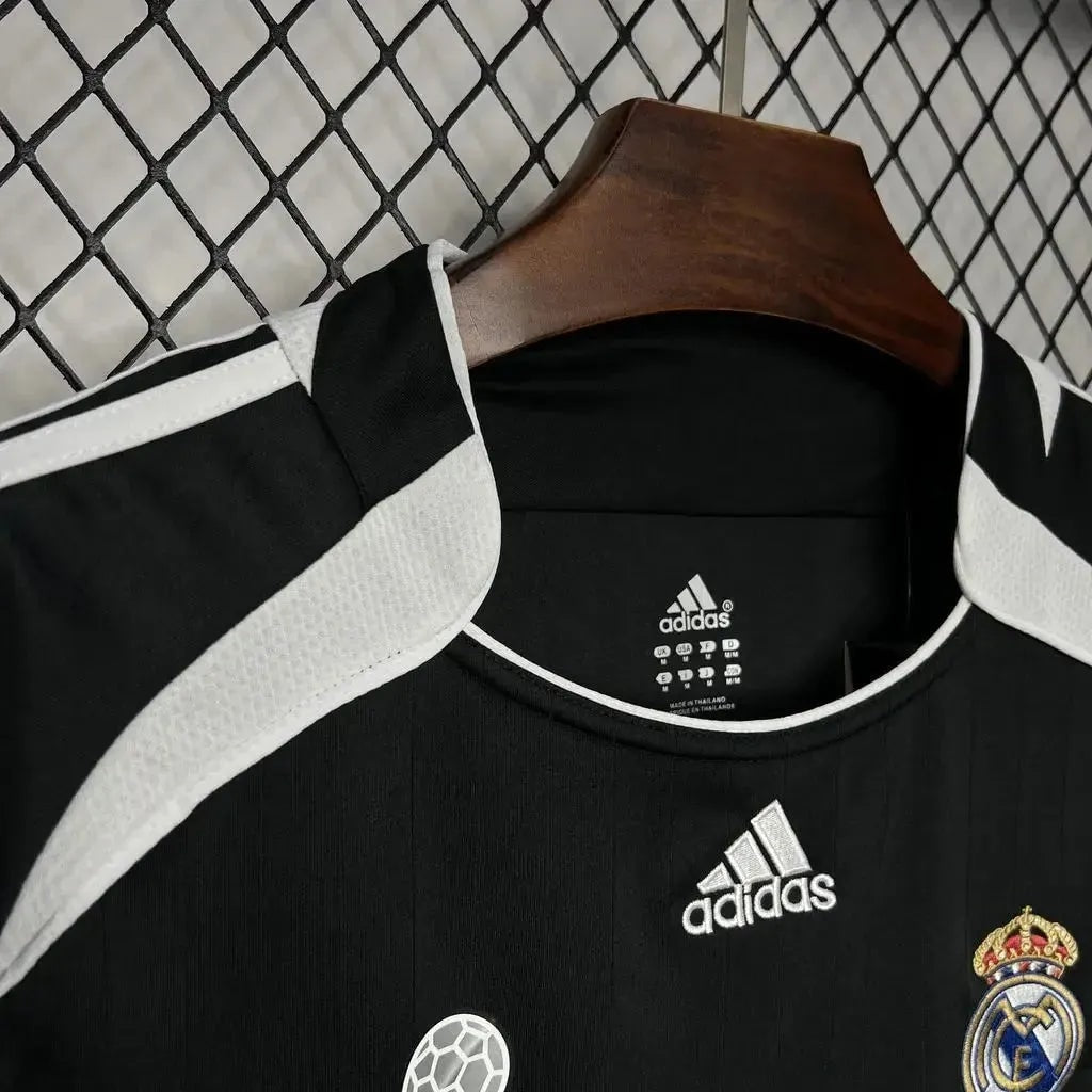 Camisa Real Madrid Away Retrô 2006/07 - Torcedor Masculino