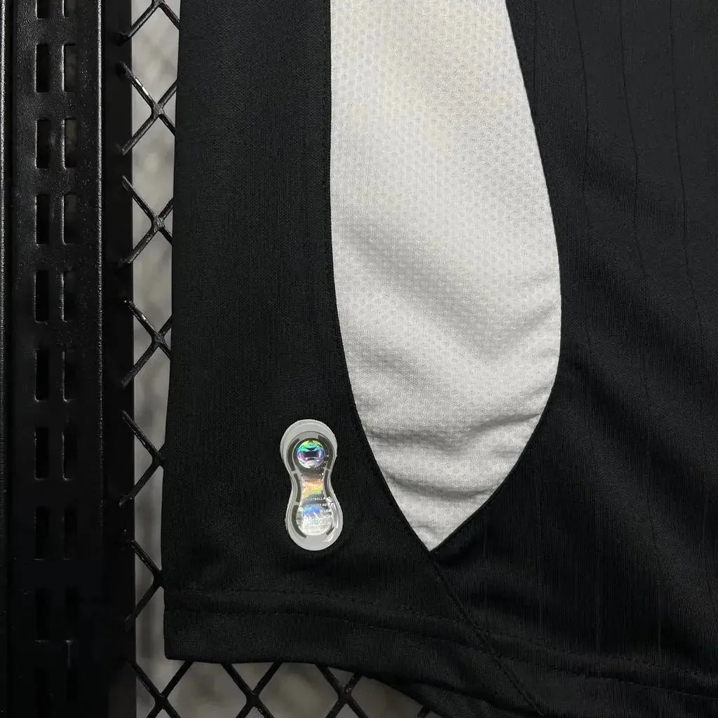 Camisa Real Madrid Away Retrô 2006/07 - Torcedor Masculino