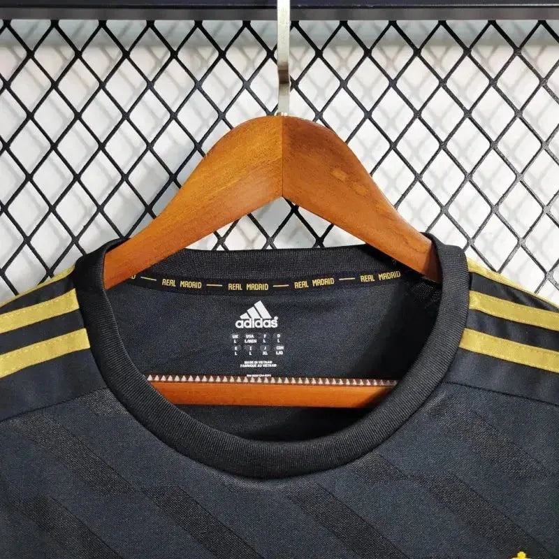 Camisa Real Madrid Away Retrô 2011/12 Manga Longa - Torcedor Masculino