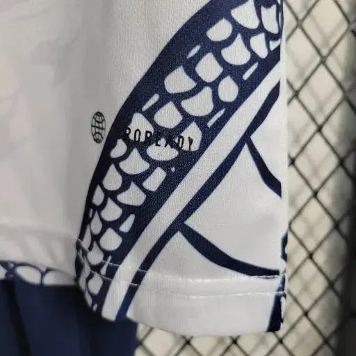 Camisa Real Madrid Edição Especial - Torcedor Masculino