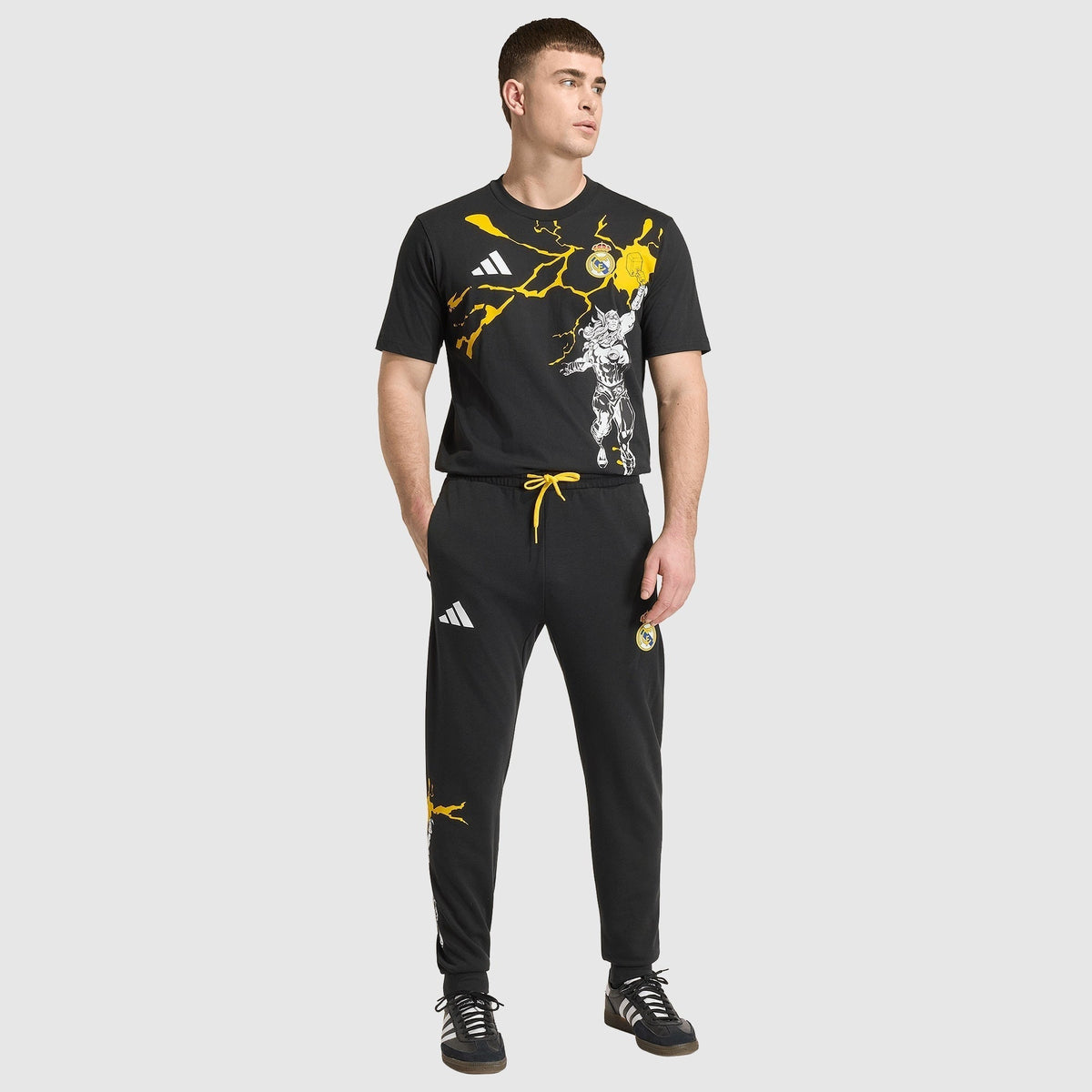 Camisa Real Madrid Edição Especial Viagem 2025/26 - Torcedor Masculino