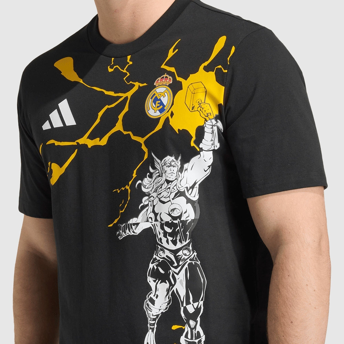 Camisa Real Madrid Edição Especial Viagem 2025/26 - Torcedor Masculino