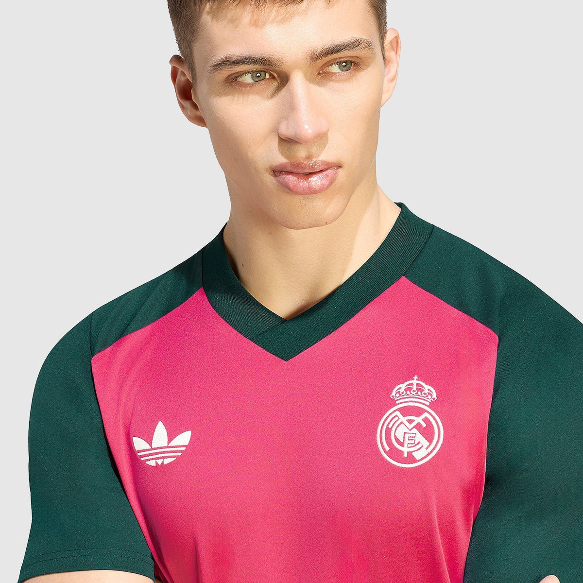 Camisa Real Madrid Pré-Jogo Away 2026/27 - Torcedor Masculino