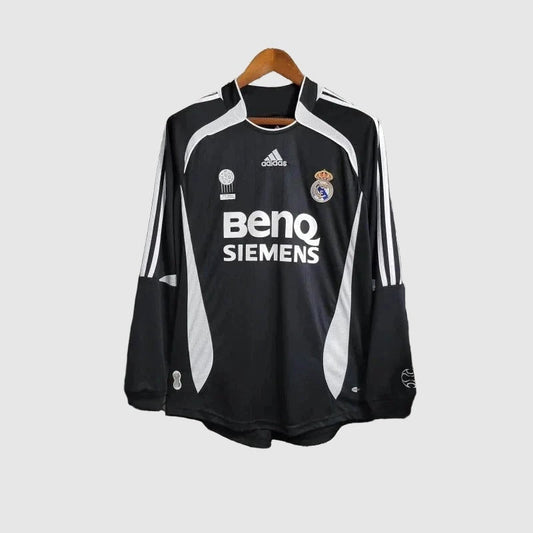 Camisa Real Madrid Retrô 2006/07 Two Guest Manga Longa - Torcedor Masculino
