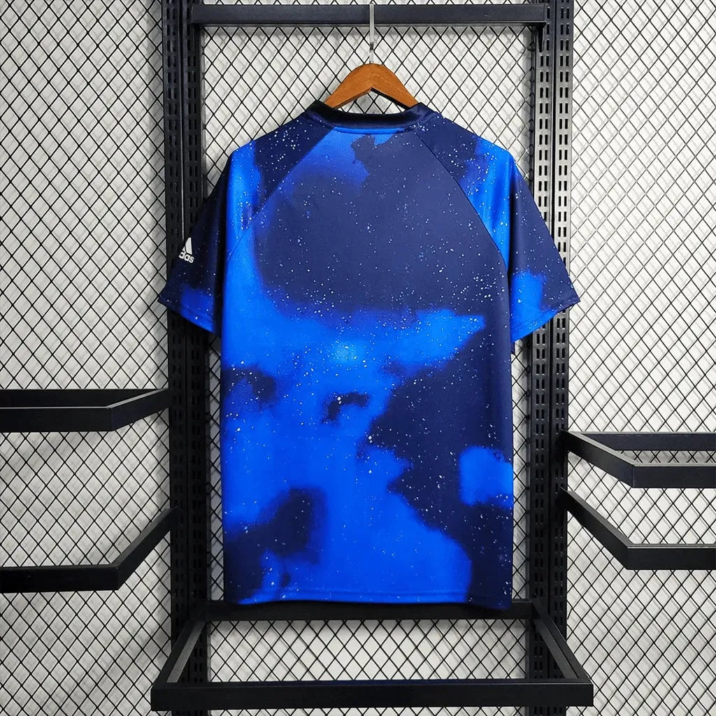 Camisa Real Madrid Retrô Edição Especial - Torcedor Masculino