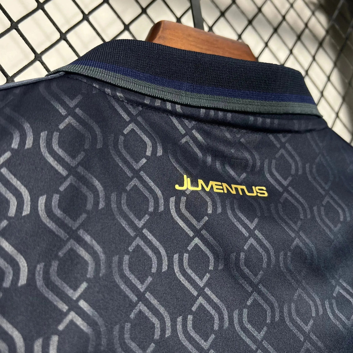 Conjunto Infantil Juventus Away 2024/25