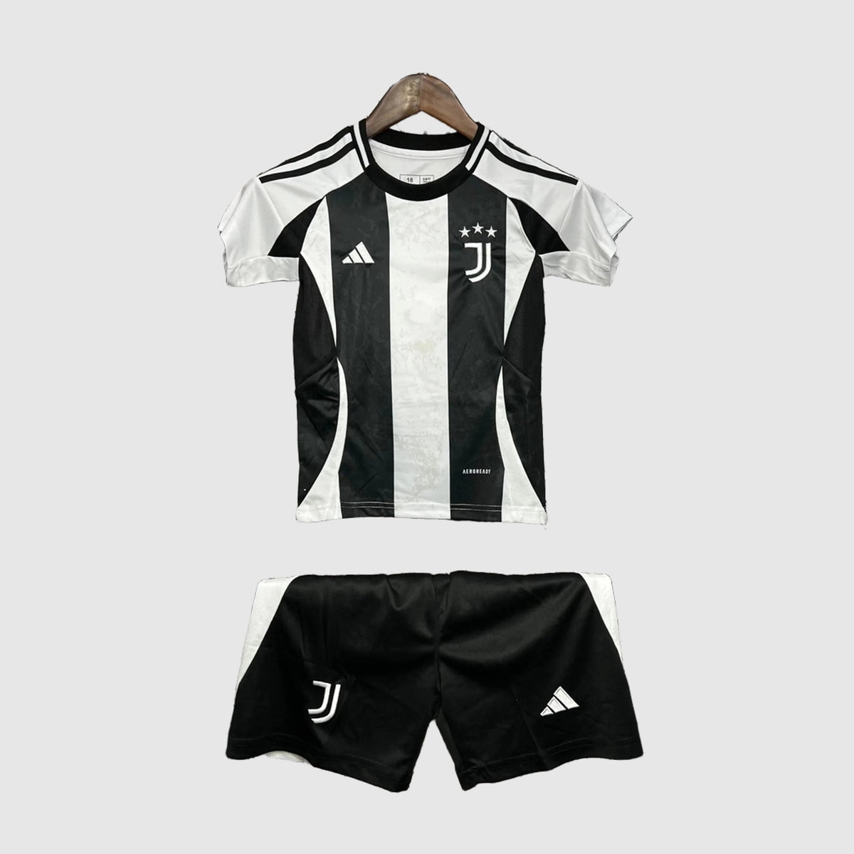 Conjunto Infantil Juventus Home 2024/25
