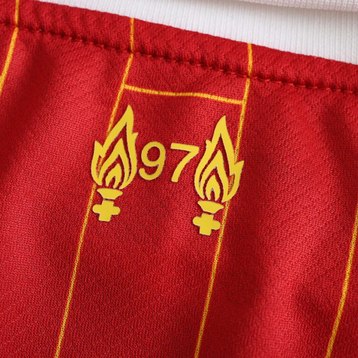Conjunto Infantil Liverpool Home 2024/25