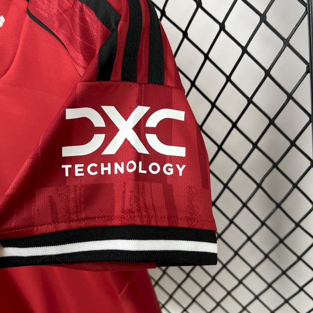 Conjunto Infantil Manchester United Home 2025/26