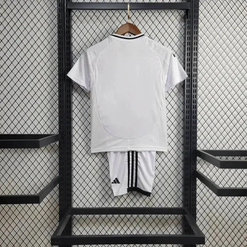 Conjunto Infantil Real Madrid Home 2024/25