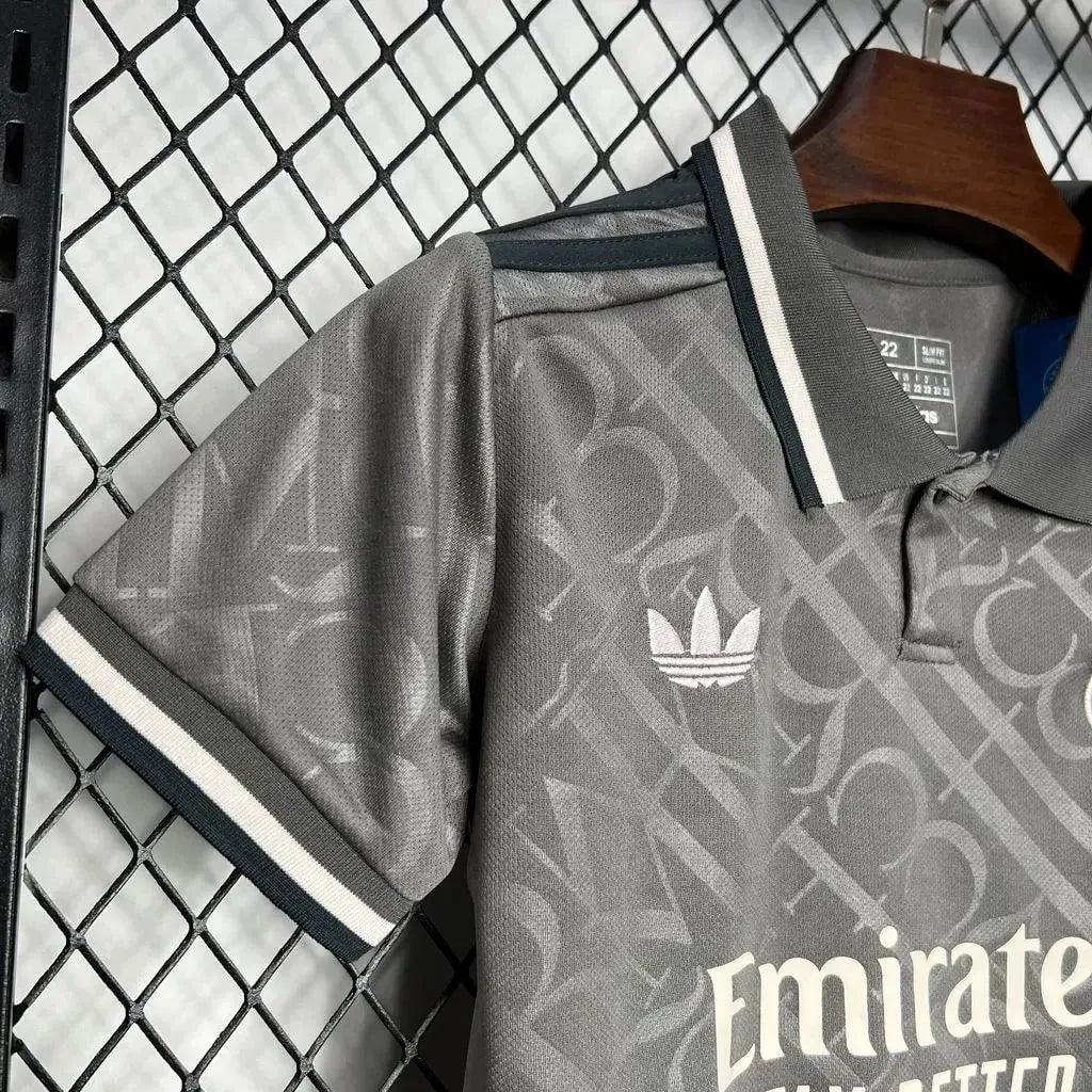 Conjunto Infantil Real Madrid Third 2024/25