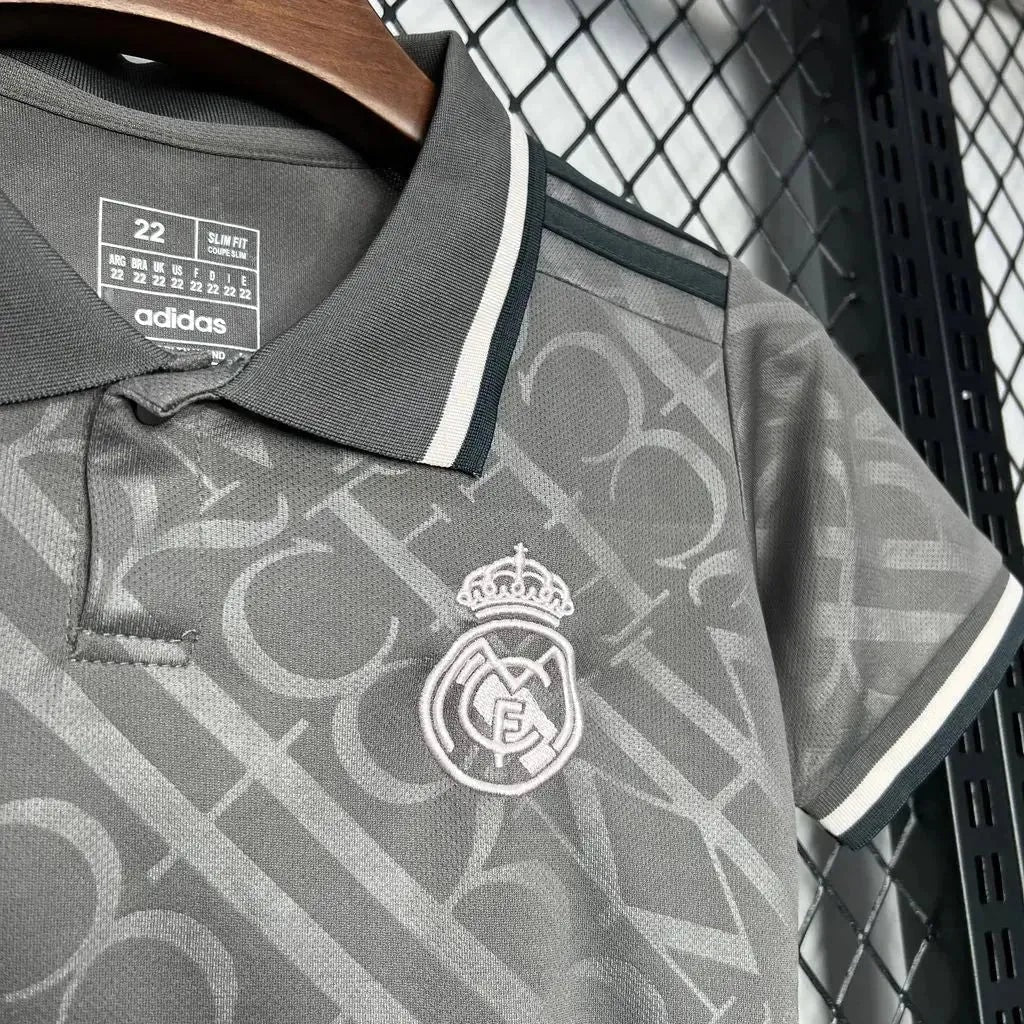 Conjunto Infantil Real Madrid Third 2024/25