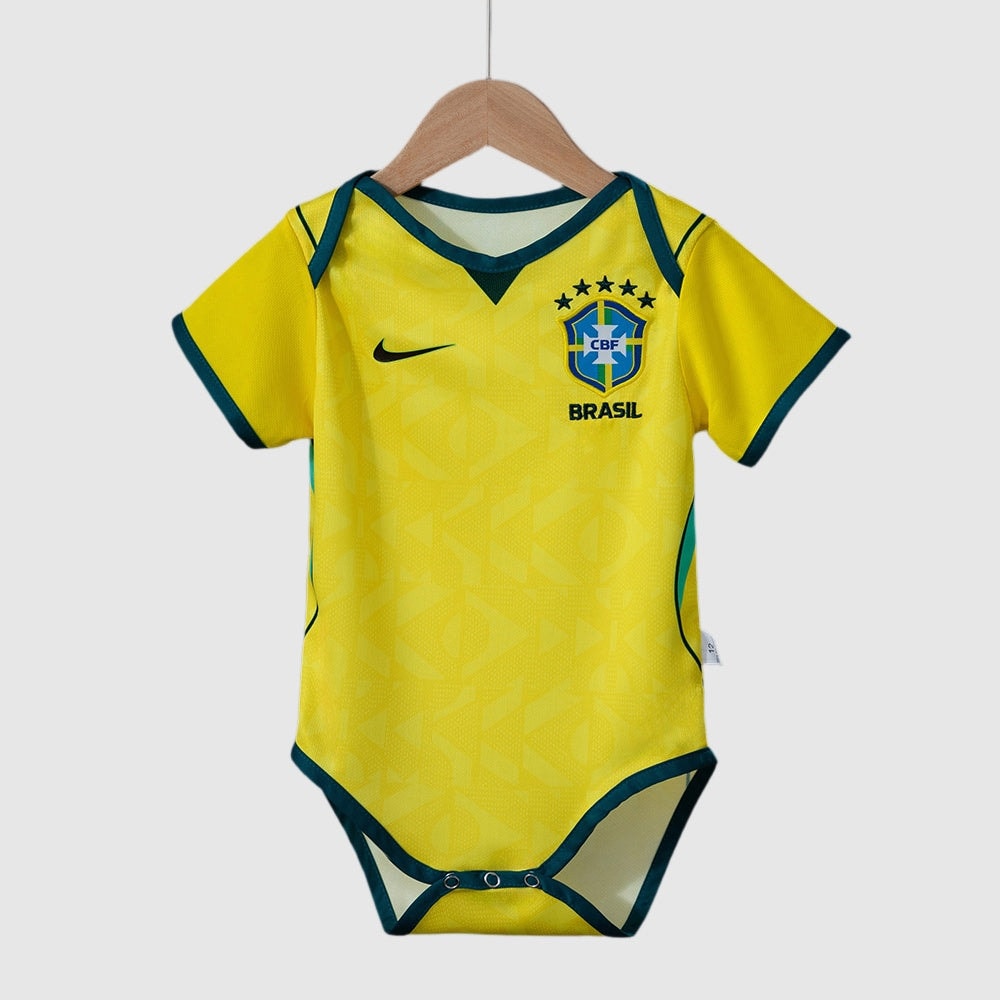 Kit Bebê Brasil Home 2026/27